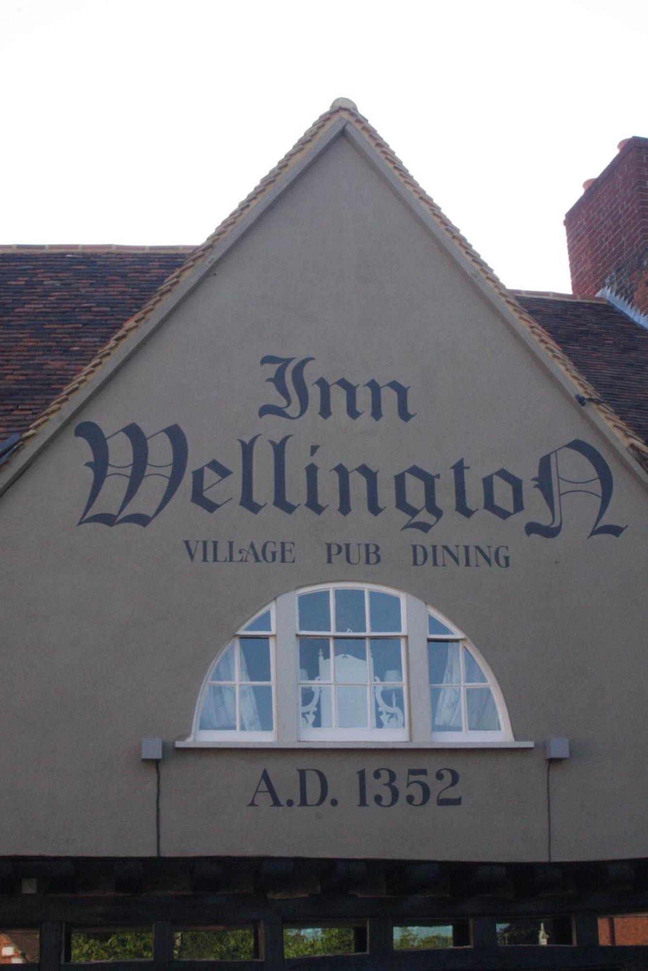 The Wellington Hotel Welwyn Exterior foto
